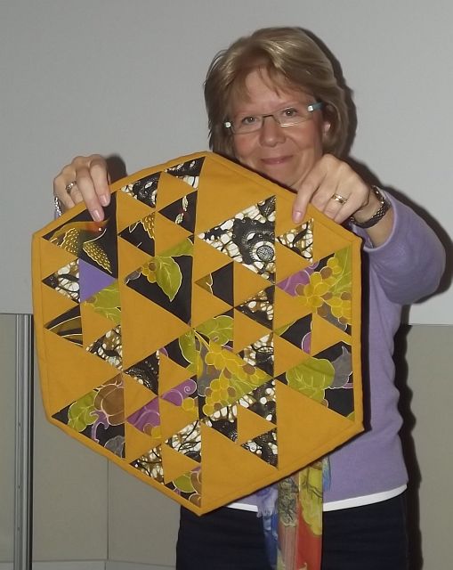 6 driehoeken vormen een zeskant 6 driehoeken vormen een zeskant